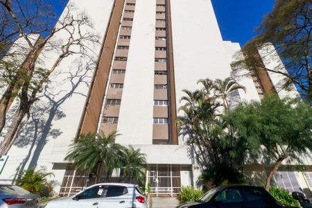 Apartamento à venda com 117m², 3 quartos e 1 vagaFachada