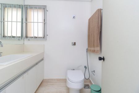 Apartamento à venda com 117m², 3 quartos e 1 vagaBanheiro Social