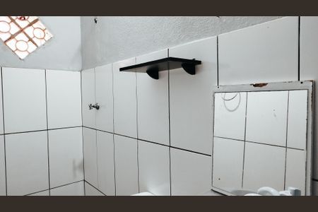 Casa à venda com 175m², 3 quartos e 3 vagasBanheiro 2