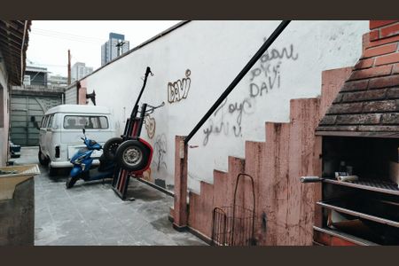 Casa à venda com 175m², 3 quartos e 3 vagasQuintal e garagem