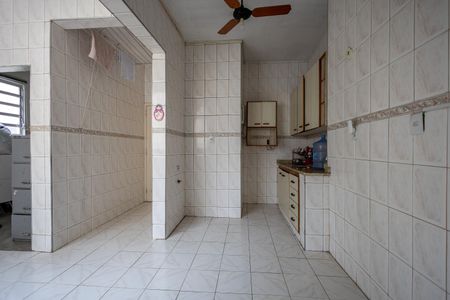 Apartamento à venda com 60m², 2 quartos e sem vagaCozinha