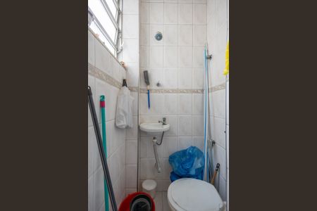 Apartamento à venda com 60m², 2 quartos e sem vagaBanheiro de Serviço