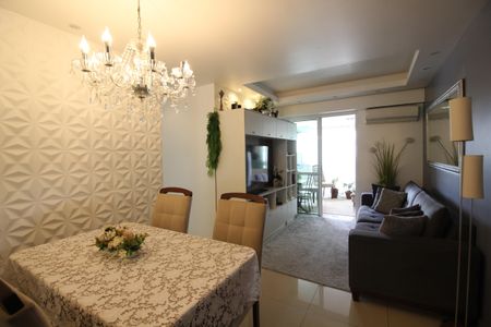 Apartamento à venda com 84m², 3 quartos e 2 vagasSala