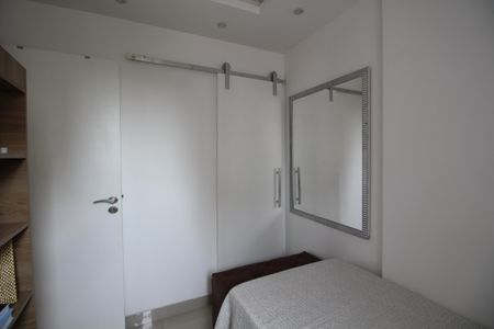 Apartamento à venda com 84m², 3 quartos e 2 vagasQuarto 2