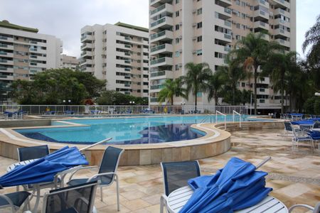 Apartamento à venda com 84m², 3 quartos e 2 vagasÁrea Comum - Piscina