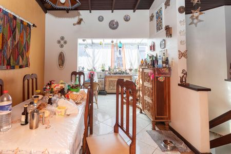 Apartamento à venda com 212m², 4 quartos e 3 vagasCobertura