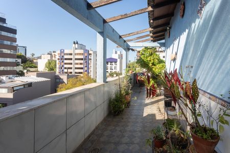 Apartamento à venda com 212m², 4 quartos e 3 vagasTerraço área externa