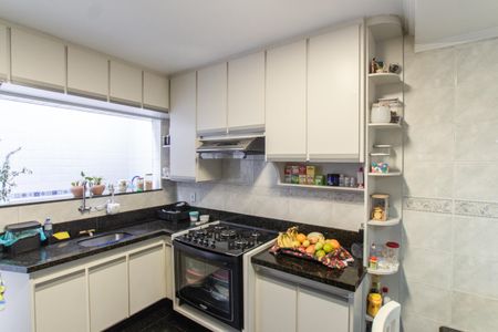 Casa para alugar com 191m², 3 quartos e 2 vagasCozinha