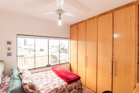 Casa para alugar com 191m², 3 quartos e 2 vagasQuarto 2