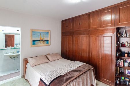 Casa para alugar com 191m², 3 quartos e 2 vagasSuíte