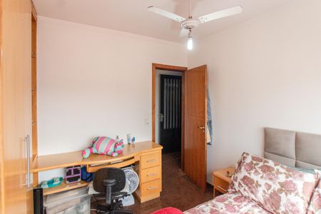 Casa para alugar com 191m², 3 quartos e 2 vagasQuarto 2