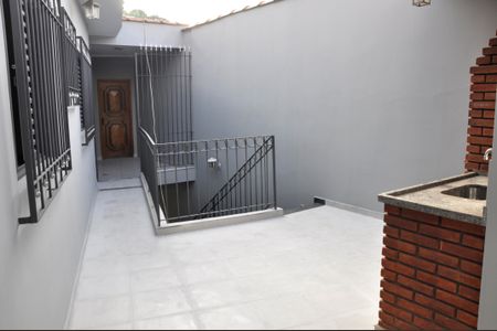 Casa para alugar com 86m², 3 quartos e 1 vagaQuintal com Churrasqueira