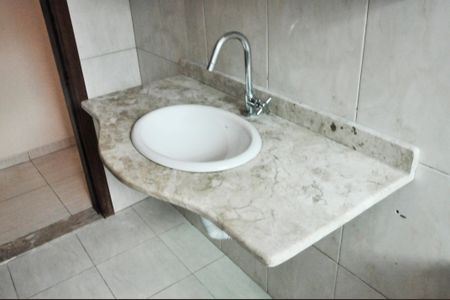 Casa para alugar com 86m², 3 quartos e 1 vagaBanheiro Social 