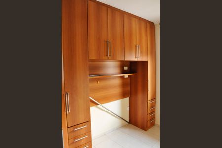 Casa para alugar com 86m², 3 quartos e 1 vagaQuarto 01