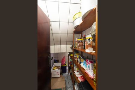 Casa à venda com 210m², 3 quartos e 2 vagasdispensa