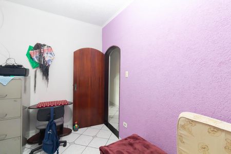 Casa à venda com 210m², 3 quartos e 2 vagasQuarto 2