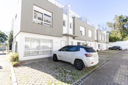 Casa de condomínio à venda com 192m², 4 quartos e 2 vagas Casa de condomínio à venda com 192m², 4 quartos e 2 vagasGaragem