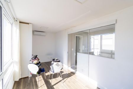 Casa de condomínio à venda com 192m², 4 quartos e 2 vagas Casa de condomínio à venda com 192m², 4 quartos e 2 vagasQuarto 3