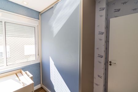 Casa de condomínio à venda com 192m², 4 quartos e 2 vagas Casa de condomínio à venda com 192m², 4 quartos e 2 vagasQuarto 1