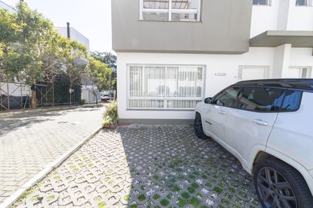 Casa de condomínio à venda com 192m², 4 quartos e 2 vagas Casa de condomínio à venda com 192m², 4 quartos e 2 vagasGaragem