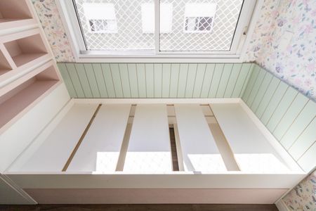 Casa de condomínio à venda com 192m², 4 quartos e 2 vagas Casa de condomínio à venda com 192m², 4 quartos e 2 vagasQuarto 2