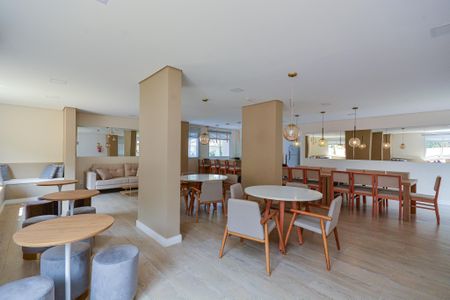 Apartamento para alugar com 35m², 2 quartos e sem vagaÁrea comum - Salão de festas