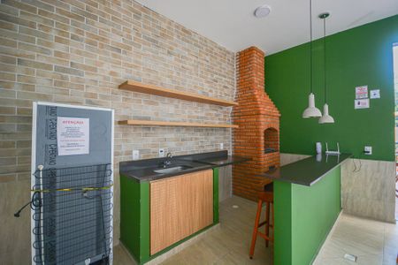 Apartamento para alugar com 35m², 2 quartos e sem vagaÁrea comum - Churrasqueira