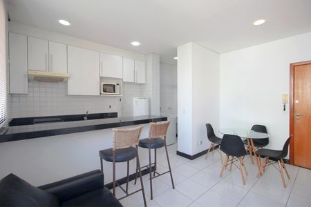 Apartamento para alugar com 40m², 1 quarto e 1 vagaSala