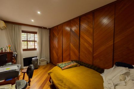 Casa à venda com 260m², 3 quartos e 3 vagasQuarto 2