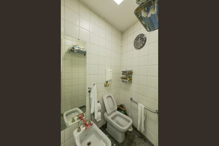 Casa à venda com 260m², 3 quartos e 3 vagasBanheiro da Suíte 