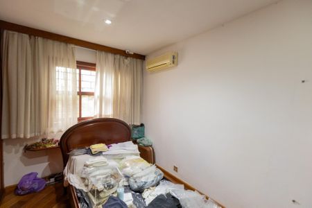 Casa à venda com 260m², 3 quartos e 3 vagasQuarto 1