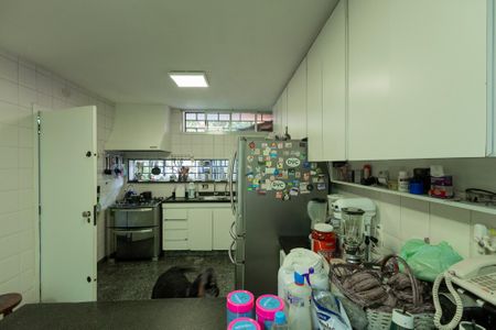 Casa à venda com 260m², 3 quartos e 3 vagasCozinha