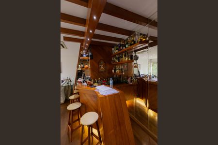 Casa à venda com 260m², 3 quartos e 3 vagasSala Bar