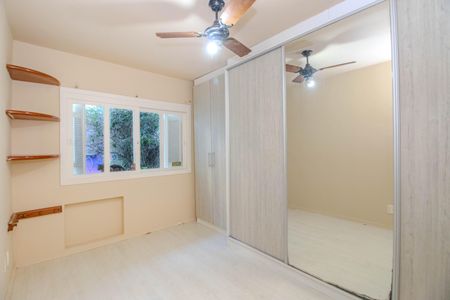 Apartamento à venda com 200m², 3 quartos e 2 vagasQuarto 2