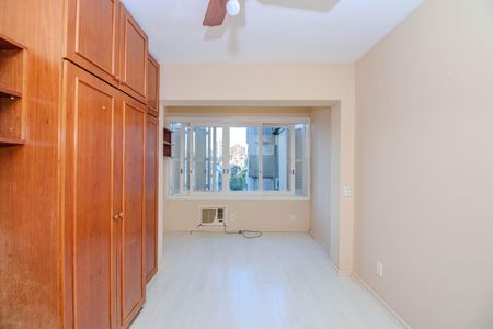 Apartamento à venda com 200m², 3 quartos e 2 vagasQuarto 1