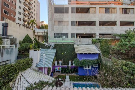 Apartamento à venda com 200m², 3 quartos e 2 vagasVista Quarto de Serviço