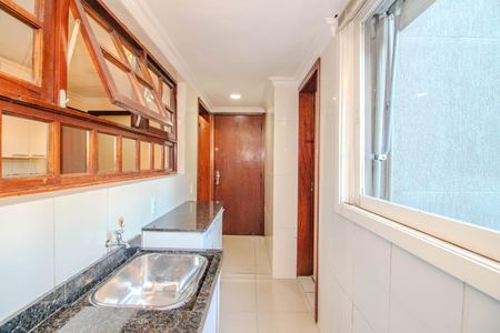 Apartamento à venda com 200m², 3 quartos e 2 vagasCozinha e Área de Serviço