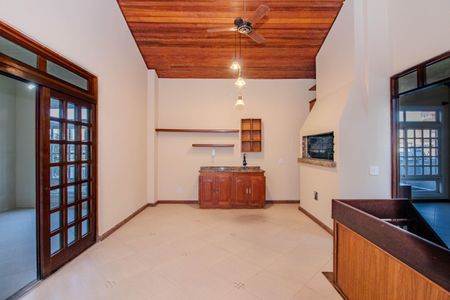 Apartamento à venda com 200m², 3 quartos e 2 vagasCobertura - Espaço Gourmet