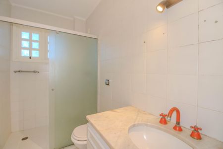 Apartamento à venda com 200m², 3 quartos e 2 vagasBanheiro Social