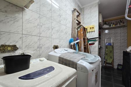 Casa à venda com 90m², 4 quartos e 2 vagasÁrea de Serviço