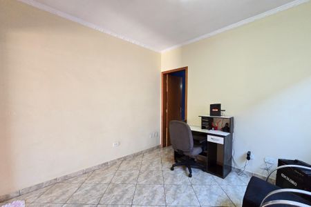 Casa à venda com 90m², 4 quartos e 2 vagasEscritório