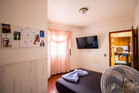 Casa para alugar com 200m², 3 quartos e 3 vagas Casa para alugar com 200m², 3 quartos e 3 vagasQuarto 2