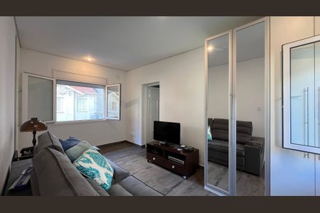 Casa à venda com 160m², 3 quartos e 3 vagas Casa à venda com 160m², 3 quartos e 3 vagasSuíte 2