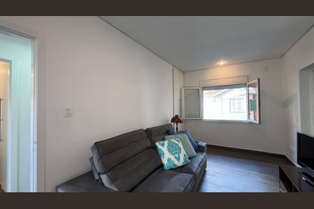 Casa à venda com 160m², 3 quartos e 3 vagas Casa à venda com 160m², 3 quartos e 3 vagasSuíte 2