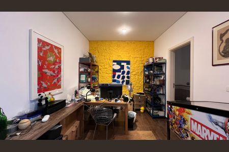 Casa à venda com 160m², 3 quartos e 3 vagas Casa à venda com 160m², 3 quartos e 3 vagasEdícula