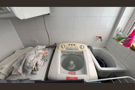 Casa à venda com 160m², 3 quartos e 3 vagas Casa à venda com 160m², 3 quartos e 3 vagasÁrea de Serviço