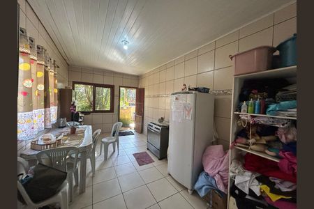 Casa à venda com 112m², 3 quartos e 2 vagas Casa à venda com 112m², 3 quartos e 2 vagasCozinha