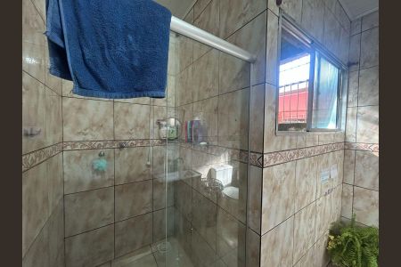 Casa à venda com 112m², 3 quartos e 2 vagas Casa à venda com 112m², 3 quartos e 2 vagasBanheiro Social