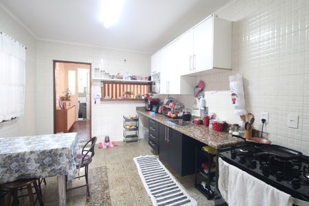 Casa à venda com 400m², 3 quartos e 3 vagasCozinha