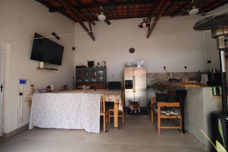 Casa à venda com 400m², 3 quartos e 3 vagasÁrea comum